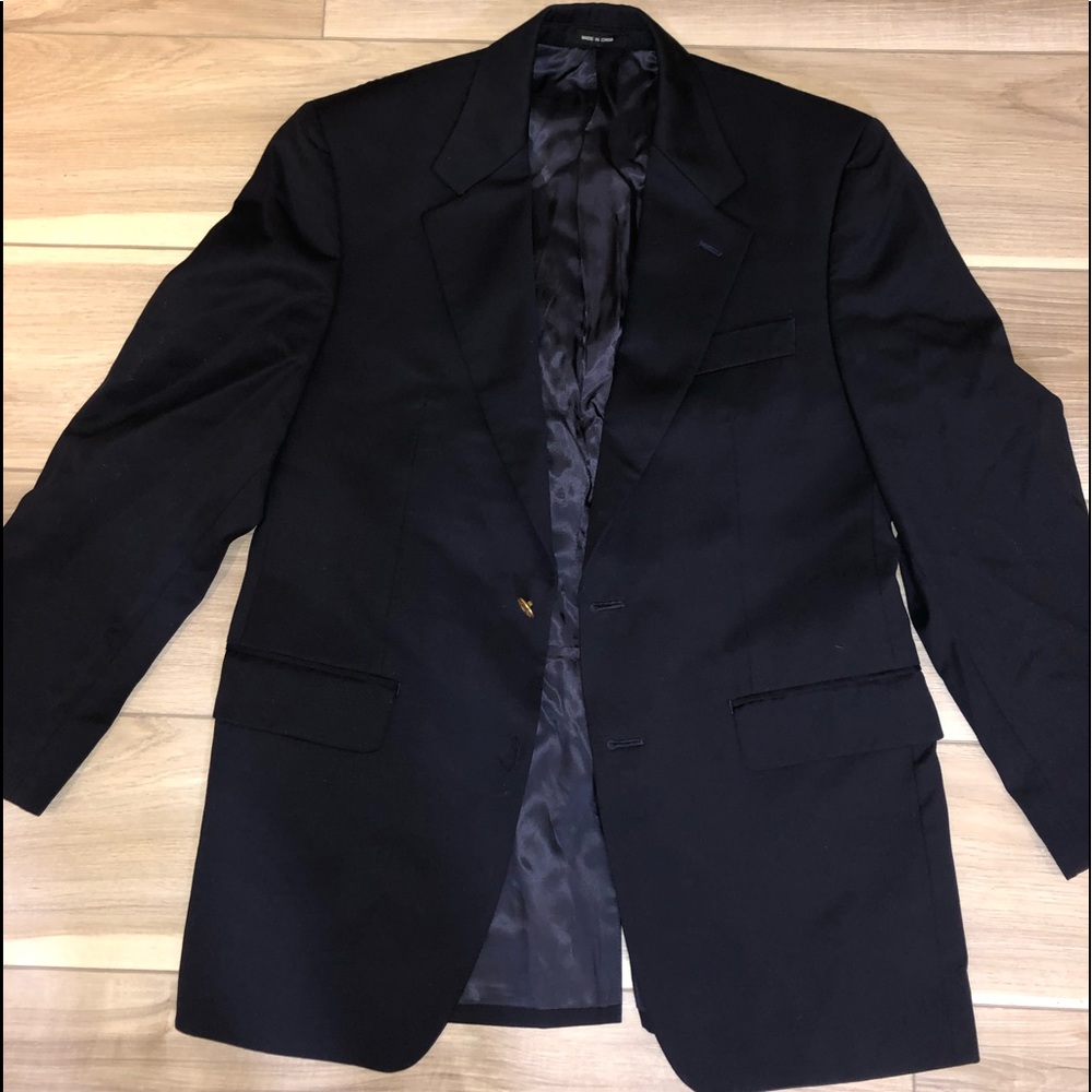 Men’s navy blue Ralph Lauren blazer